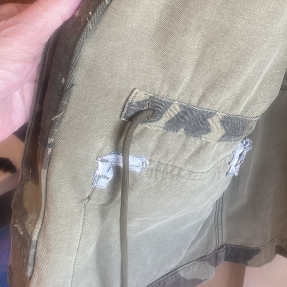 AllSaints NWT Finch Camo Button Close 100% Cotton Jacket Size US 10 - Picture 8 of 14